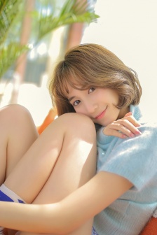 全棵女性艺术写真